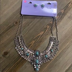 Brand new Necklace & Earring Set